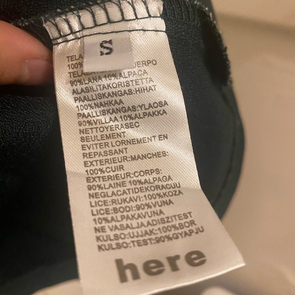 Korean skirt - Picture 2 of 3